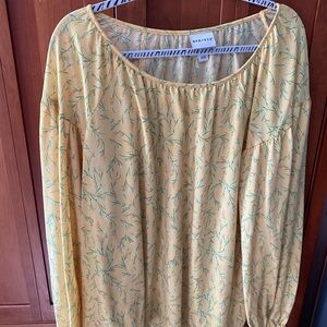 Ava & Viv Yellow Leaf Pattern Blouse